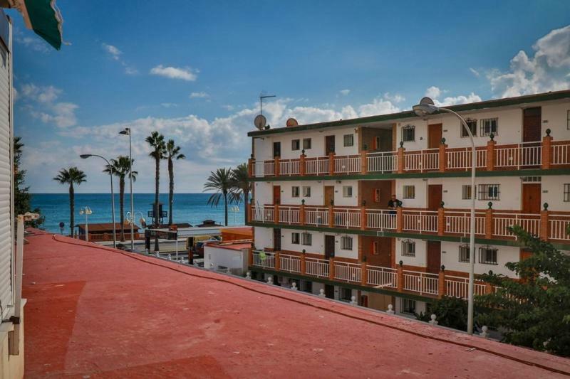 Estudio Frente Al Mar Benalmádena Exterior foto
